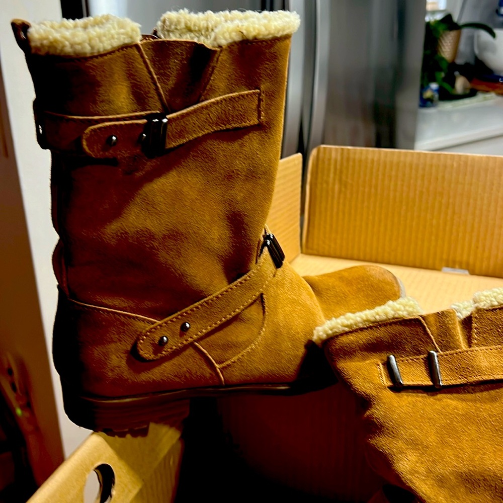 Light brown boots